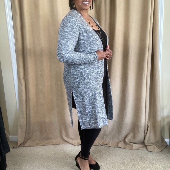 Lane Bryant Marled Long Duster Cardigan Gray, 10/12 NWT - Picture 3 of 16
